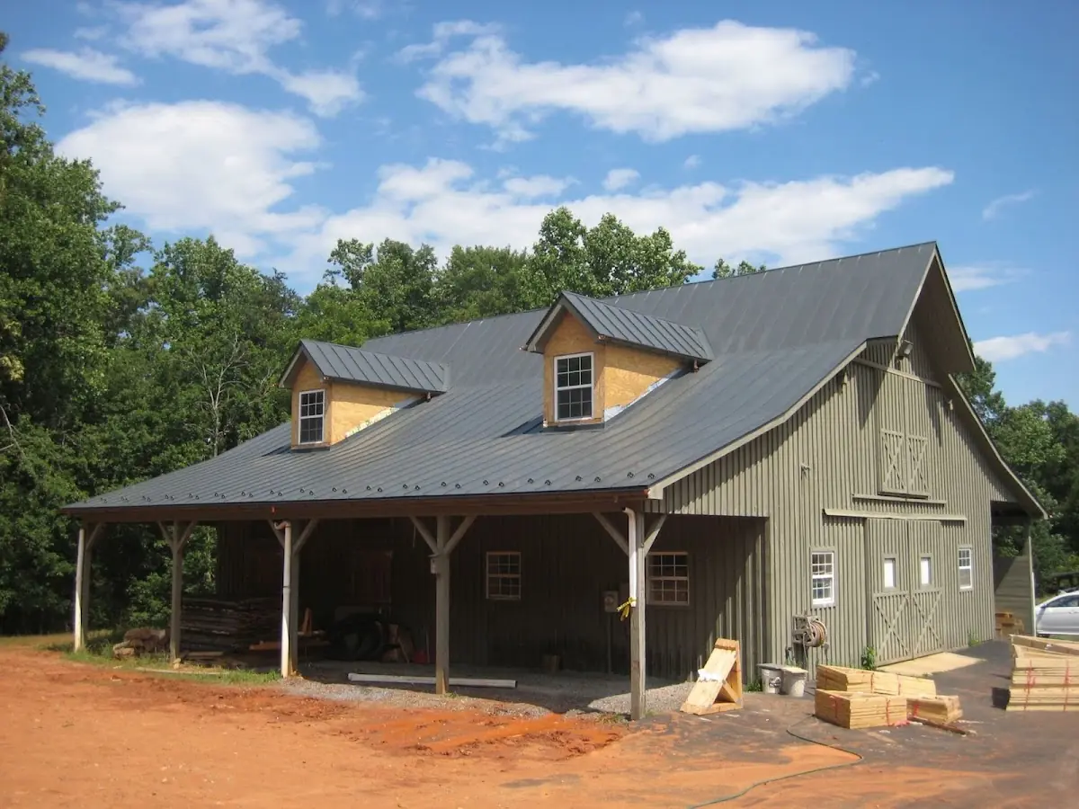Expert Roof Coating workmanship in Dutch Village South